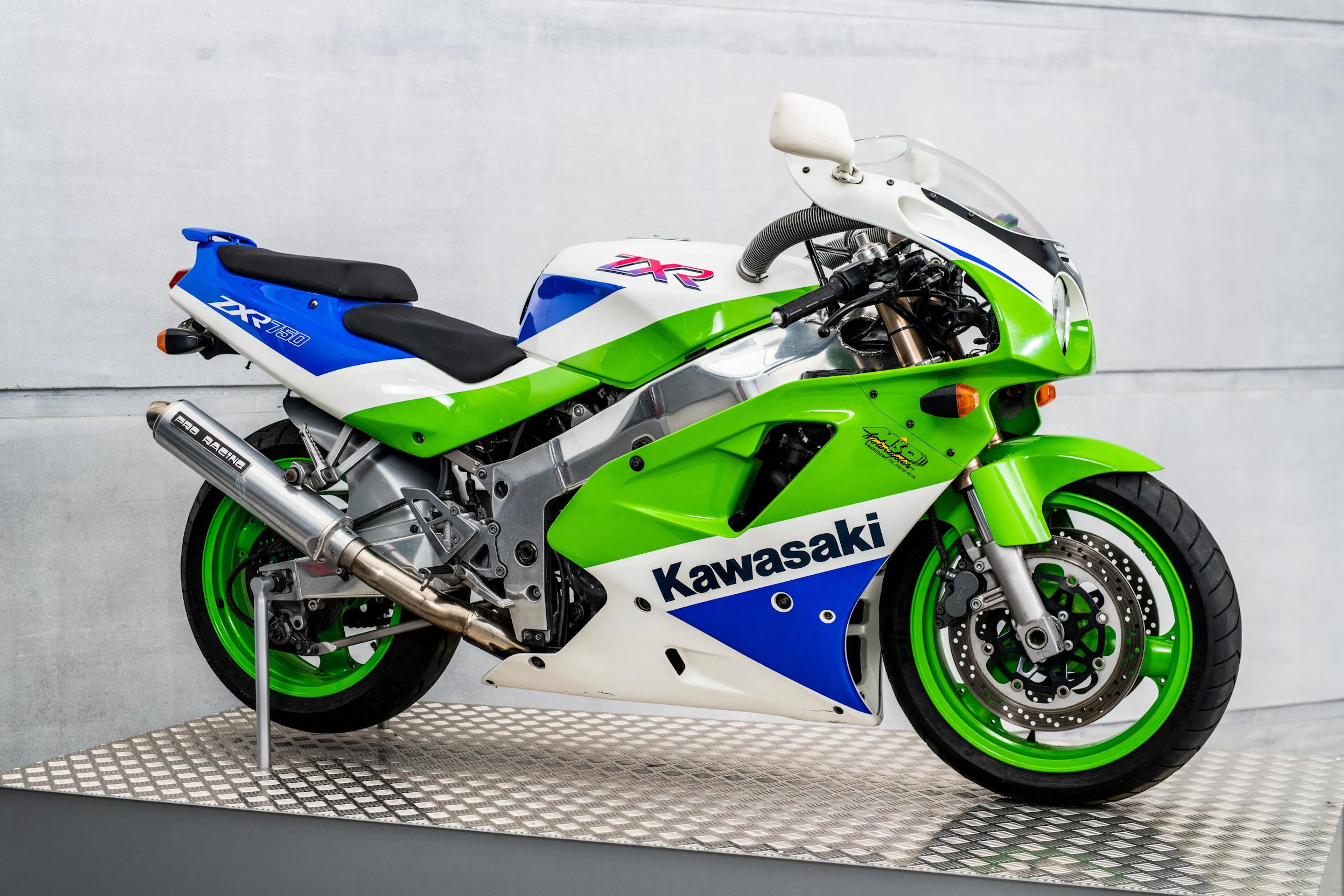 1994 Kawasaki ZX750-M2 Ninja ZX7R VIN ZX750J009559 | Hagerty